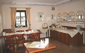 Hotel Wadegotia